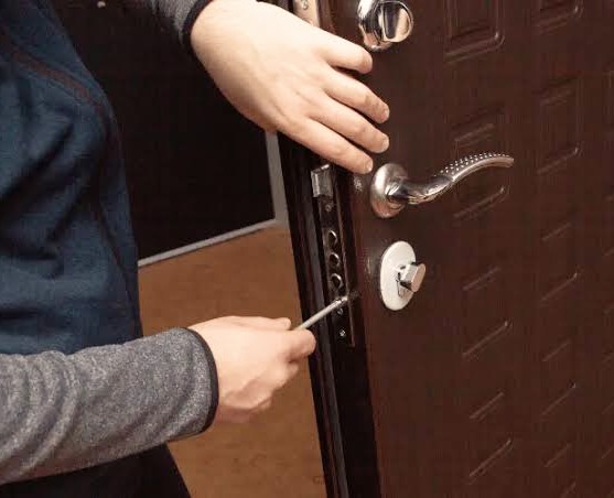 The Evolution of Locksmith Services in the 21st Century