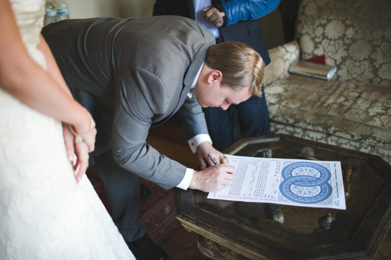 How Couples Are Personalizing the Ketubah Nowadays